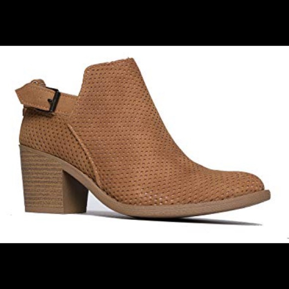 ⚡️J Adams Theo Ankle Boot⚡️